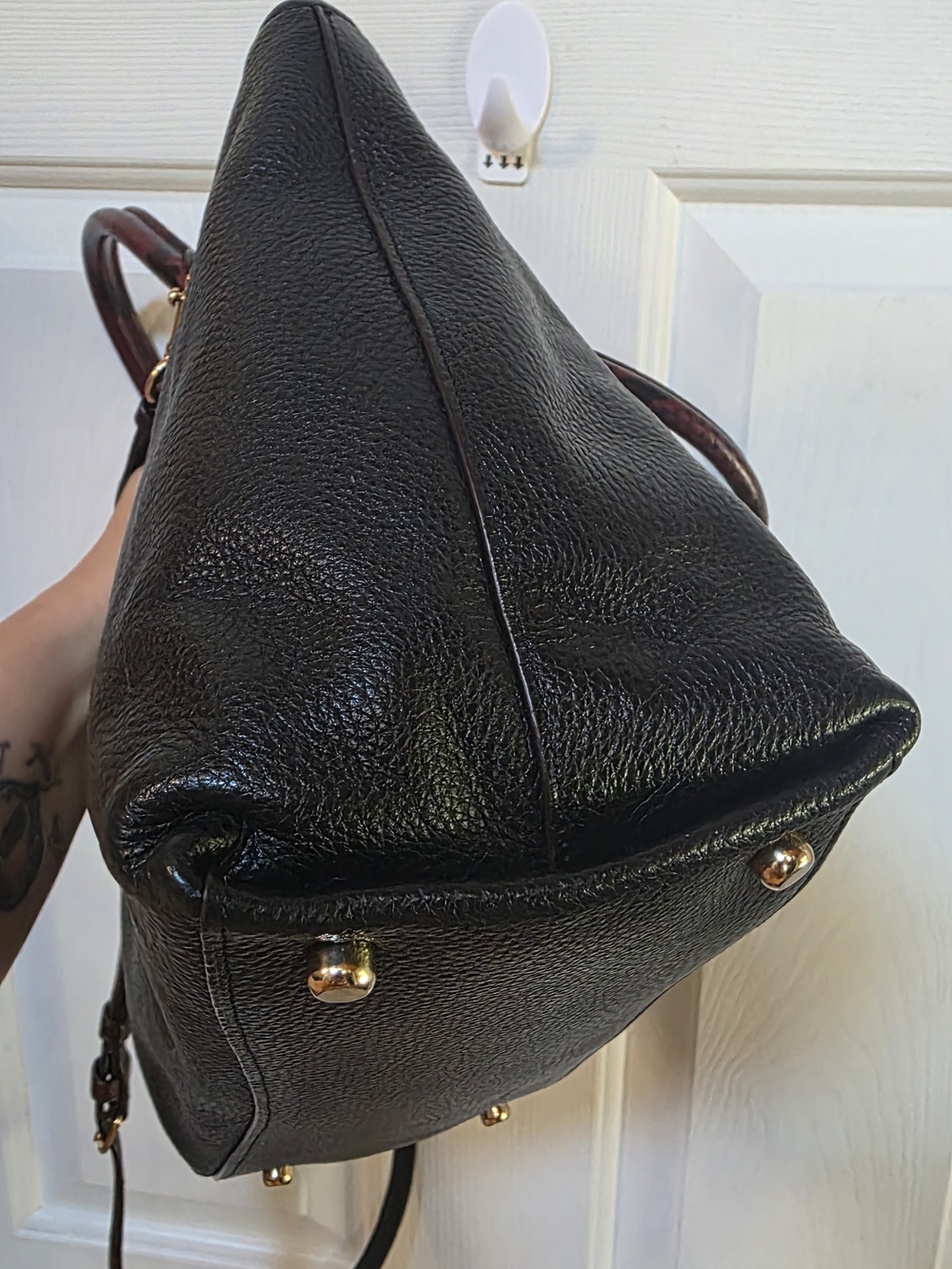 Coach Signature Exotic Emma Satchel - Picture 6 of 8